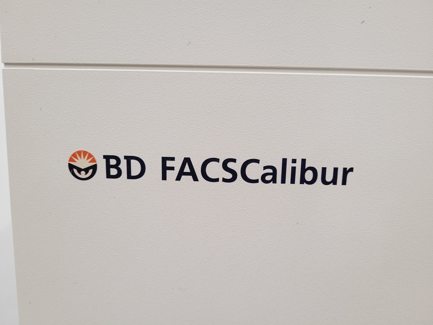 Image of BD FACSCalibur Flow Cytometer With PC and Software