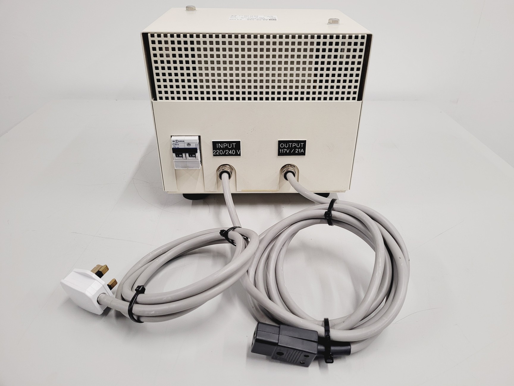 Image of BD FACSCalibur Flow Cytometer System with PC, Monitor & Software Lab