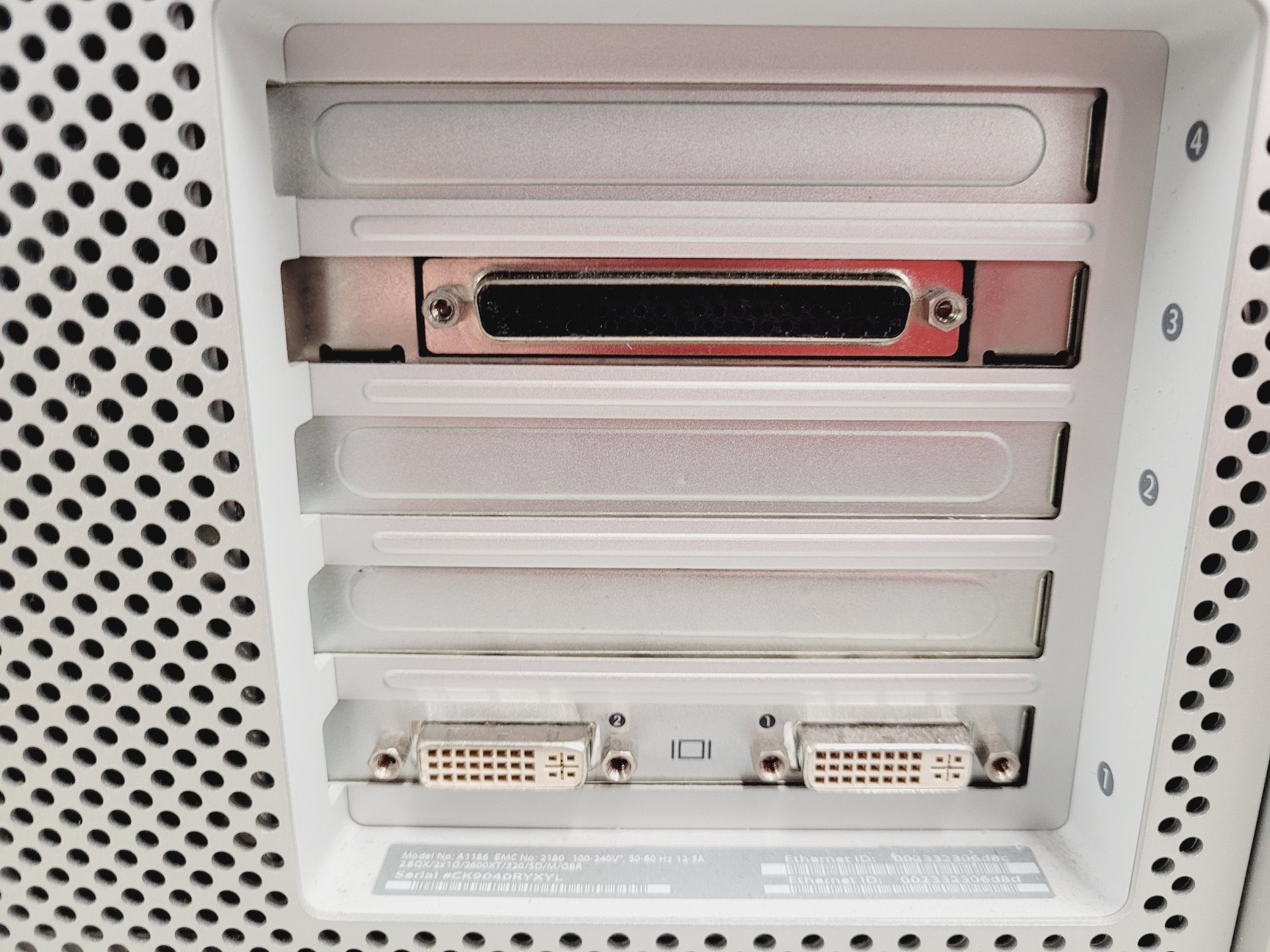 Image of BD FACSCalibur Flow Cytometer System with PC, Monitor & Software Lab