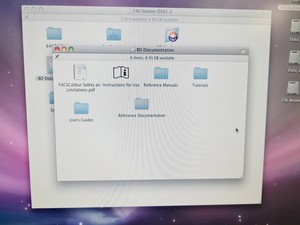 Thumbnail image of BD FACSCalibur Flow Cytometer System with PC, Monitor & Software Lab