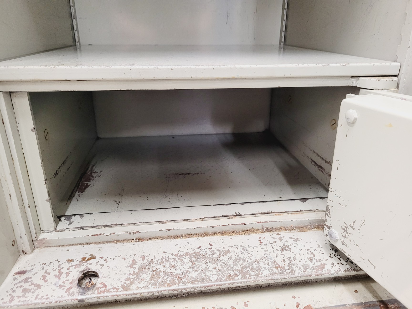Image of Chubb Record Protection Cabinet Fireproof Document Safe With Keys