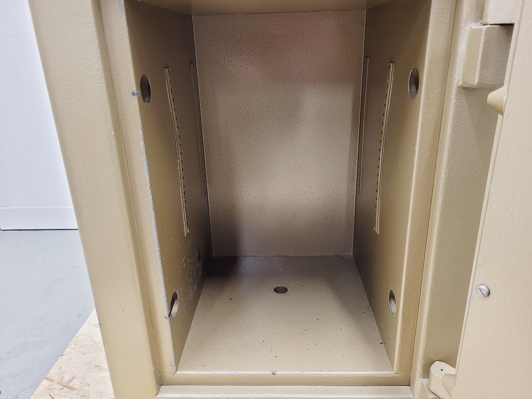Image of Dudley Document Safe Internal 30 x 28 x 49cm With Key