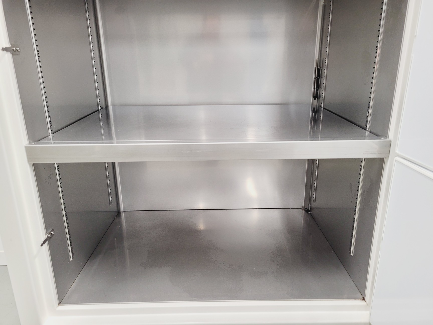 Image of New Brunswick Innova U725-G Ultra Low Temperature Freezer - Spares/Repair Lab