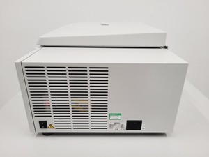 Thumbnail image of Eppendorf 5804 R Benchtop Refrigerated Centrifuge With Rotor