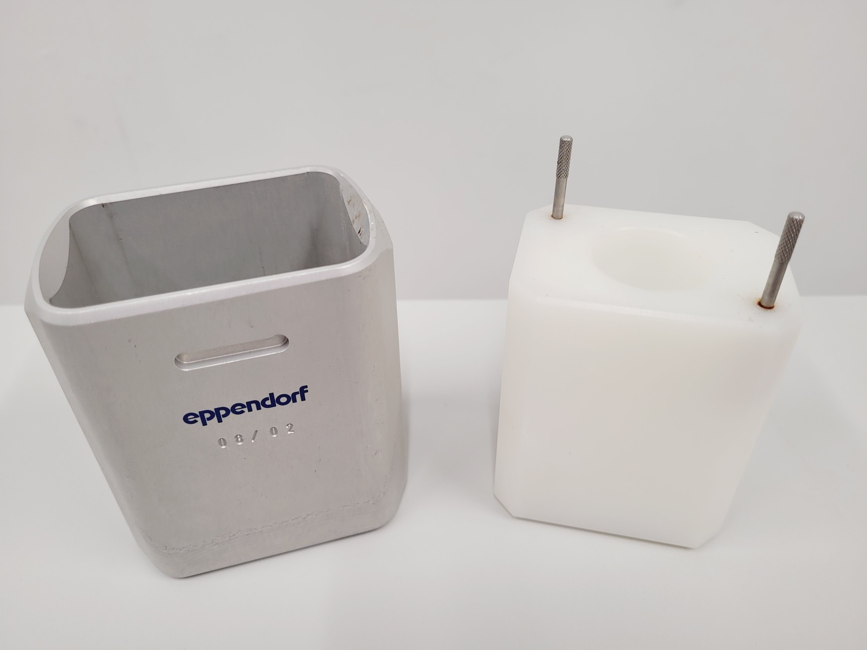 Image of Eppendorf 5804 R Benchtop Refrigerated Centrifuge With Rotor