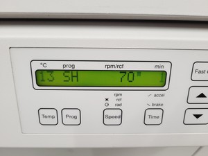 Thumbnail image of Eppendorf 5804 R Benchtop Refrigerated Centrifuge With Rotor