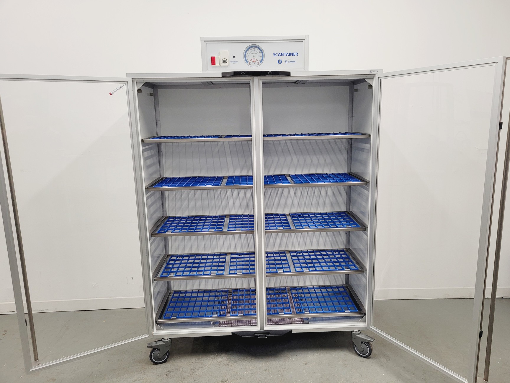 Image of Scanbur Scantainer Cabinet Model 50-SCNT-1-110 - Animal Welfare Lab