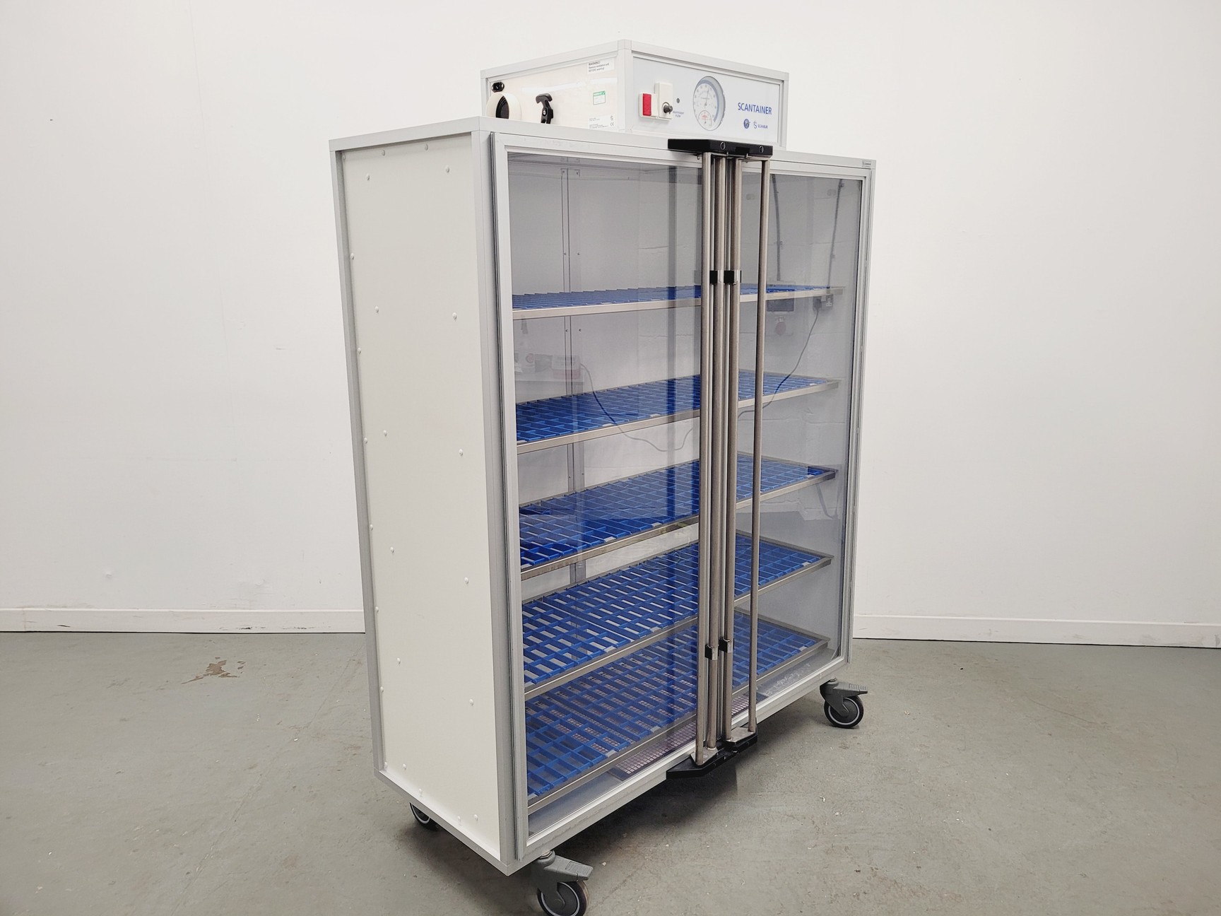 Image of Scanbur Scantainer Cabinet Type 50-SCNT-1-110 - Animal Welfare Lab