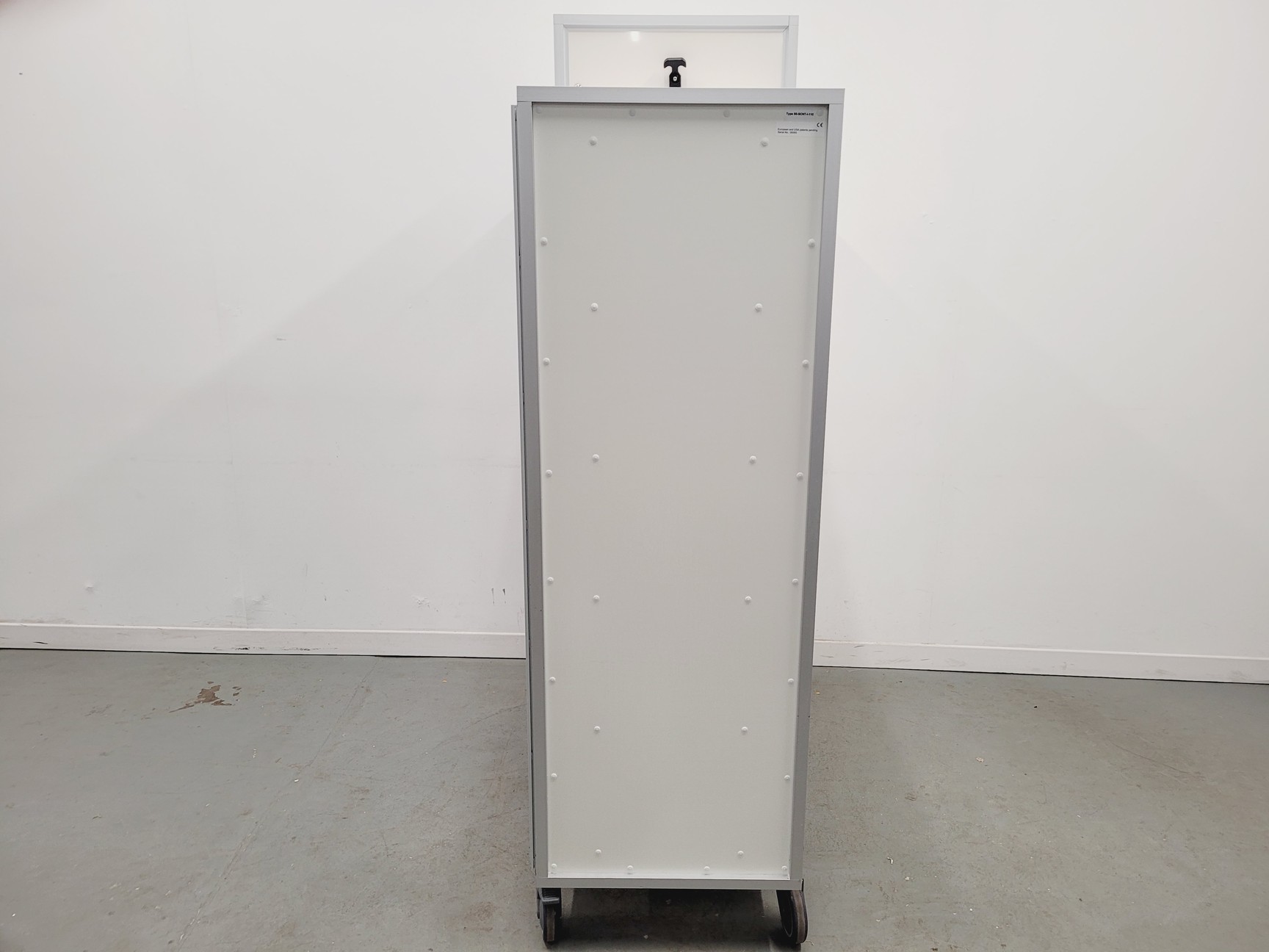 Image of Scanbur Scantainer Cabinet Type 50-SCNT-1-110 - Animal Welfare Lab