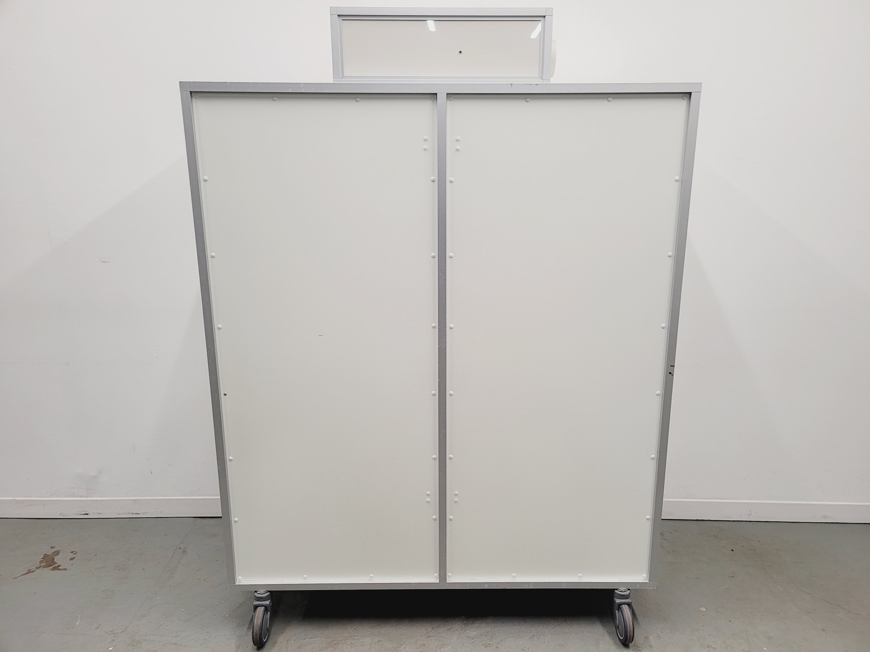 Image of Scanbur Scantainer Cabinet Model 50-SCNT-1-110 Lab Animal Welfare 
