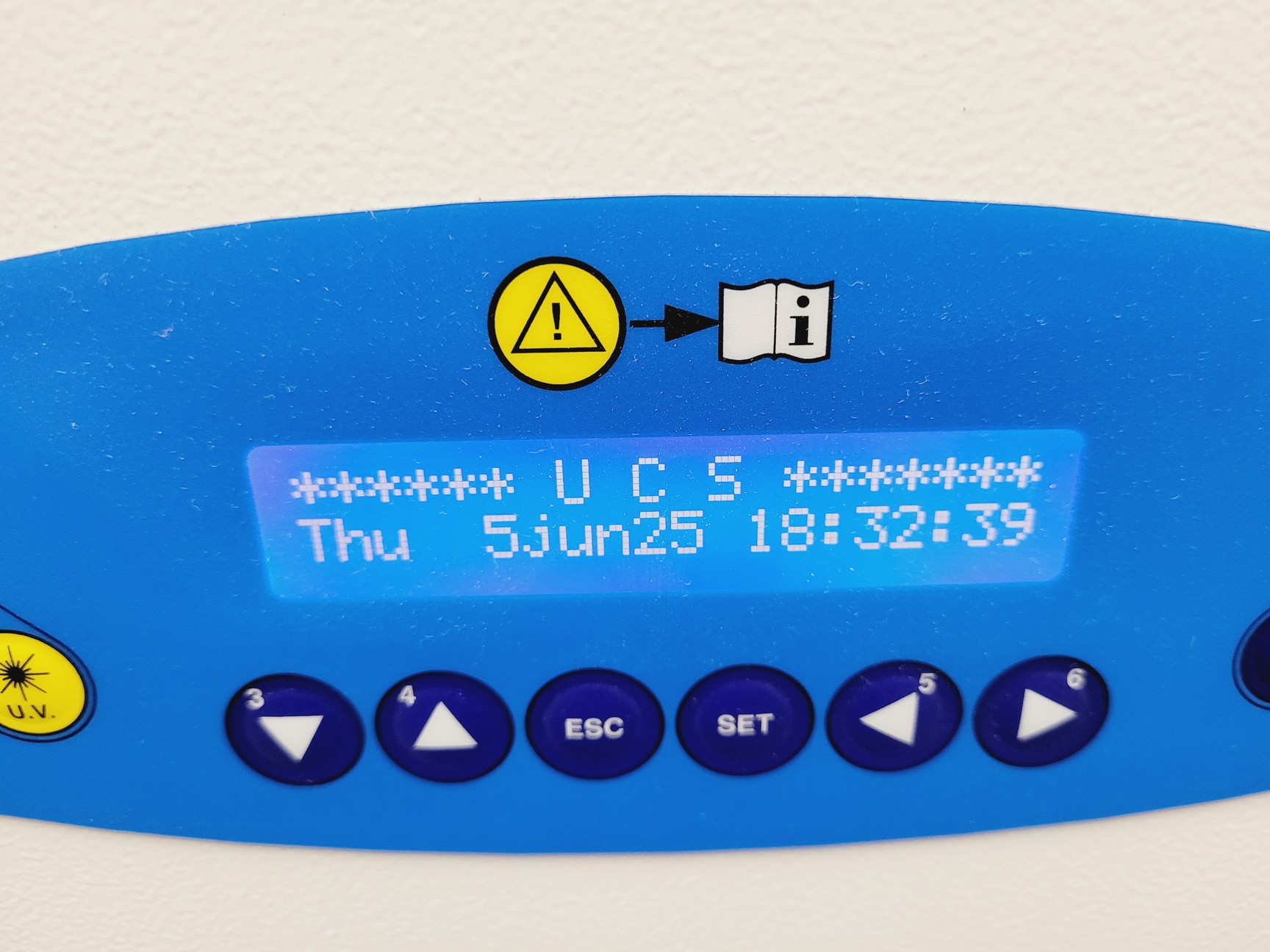 Image of Envair eco Safe Basic Plus UCS4 Class ll Safety Cabinet w/ Stand Spares/Repair
