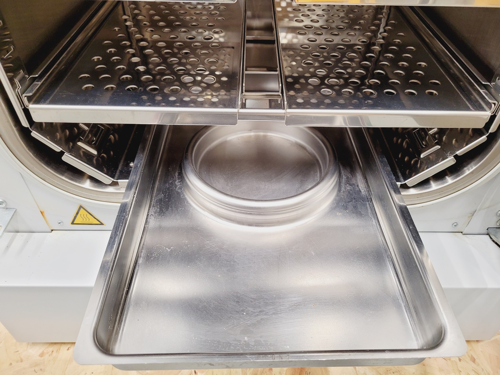 Image of Binder CB 150 Laboratory CO2 Incubator - Faulty CO2 Sensor - Spares/Repair Lab