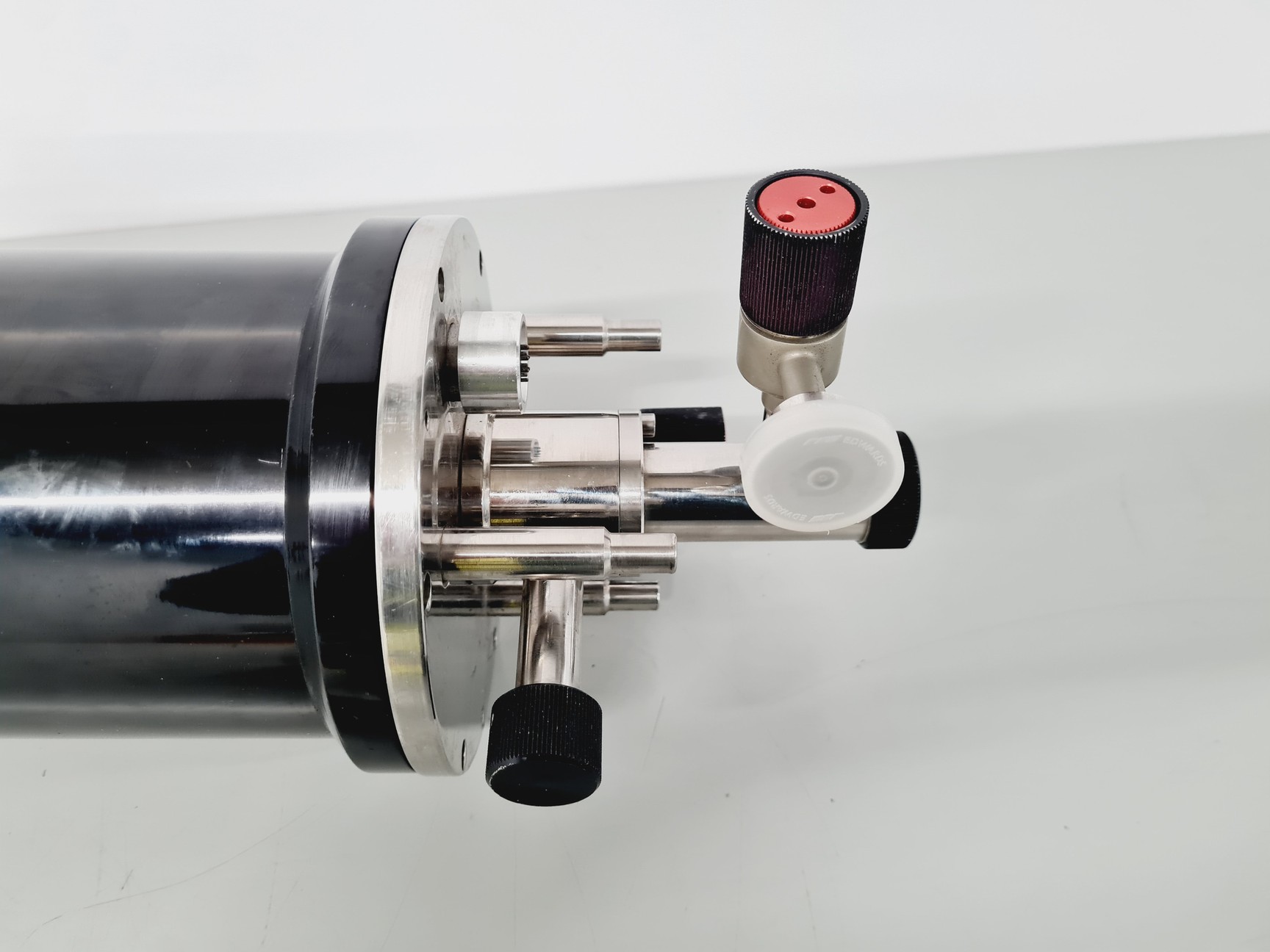 Image of Oxford Instruments Nitrogen Cryostat - Spares/Repair Lab
