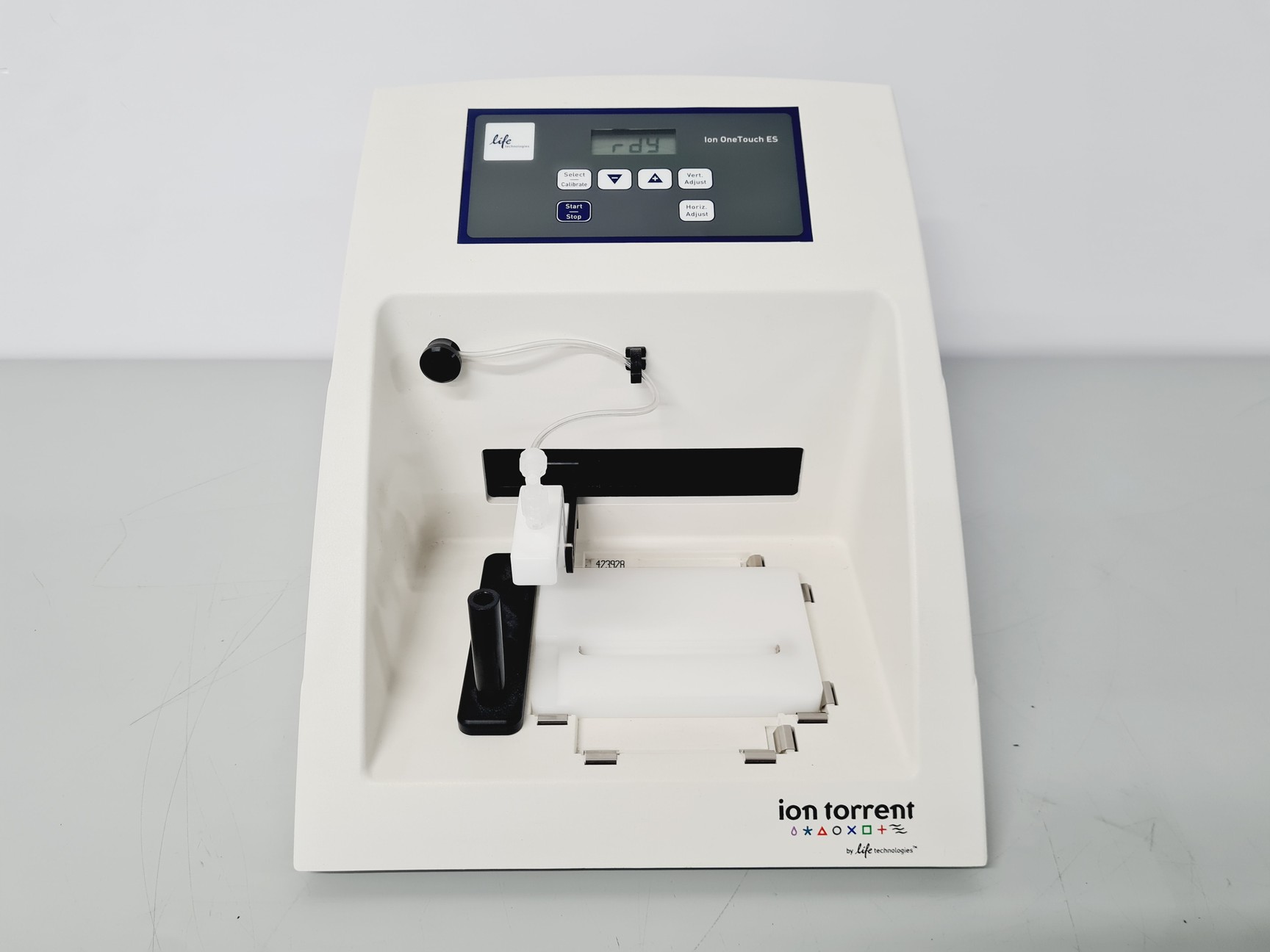 Image of Life Technologies Ion Torrent System - Proton Semiconductor Sequencer & Ion Chef