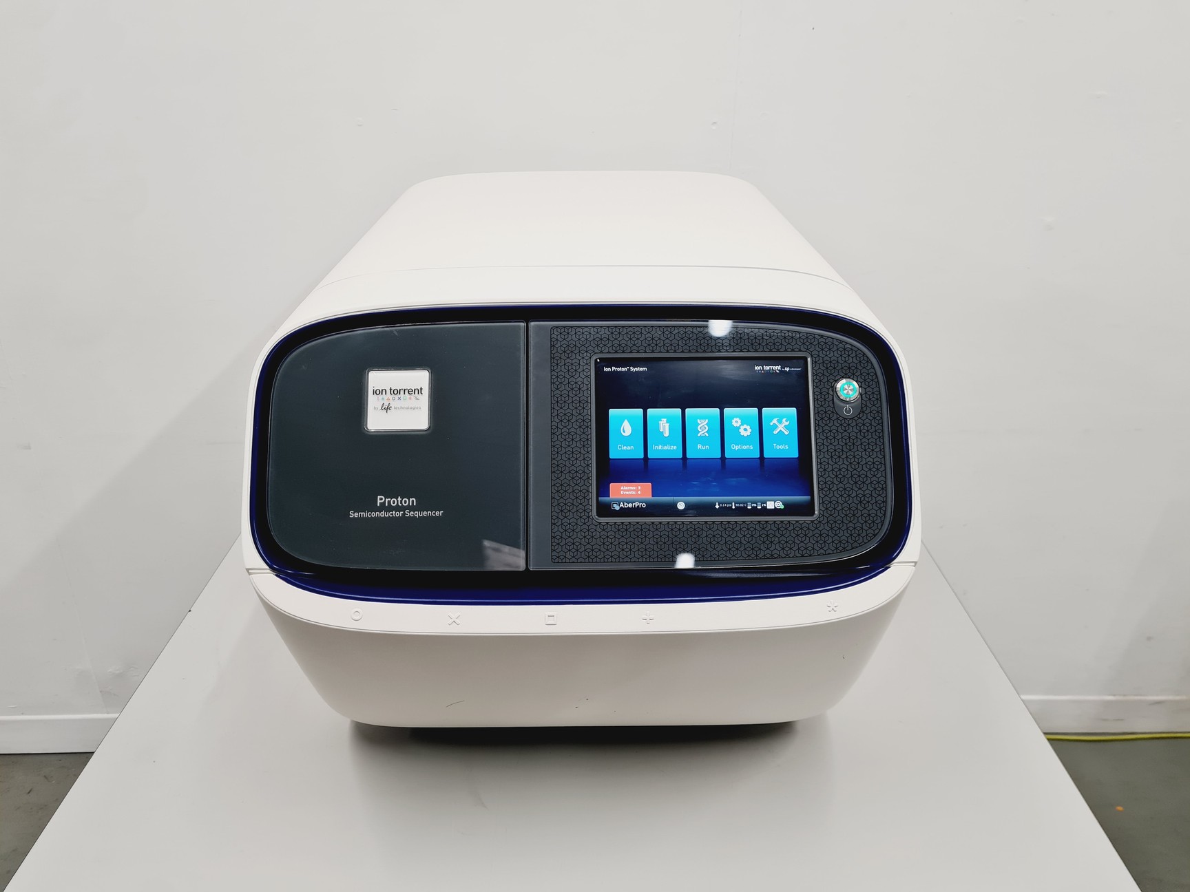 Image of Life Technologies Ion Torrent System - Proton Semiconductor Sequencer & Ion Chef