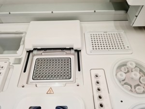 Thumbnail image of Life Technologies Ion Torrent System - Proton Semiconductor Sequencer & Ion Chef