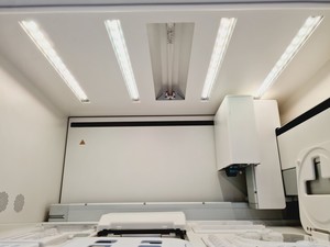 Thumbnail image of Life Technologies Ion Torrent System - Proton Semiconductor Sequencer & Ion Chef