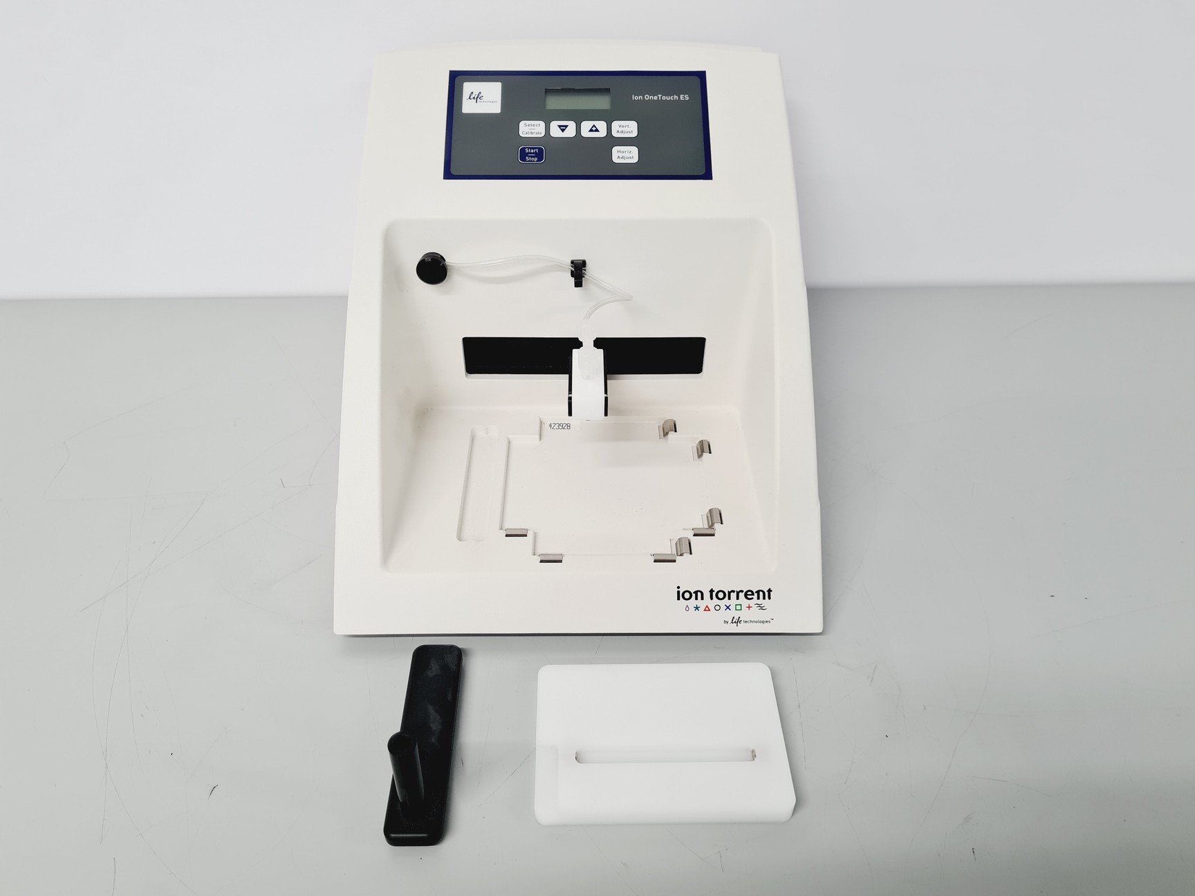 Image of Life Technologies Ion Torrent System - Proton Semiconductor Sequencer & Ion Chef