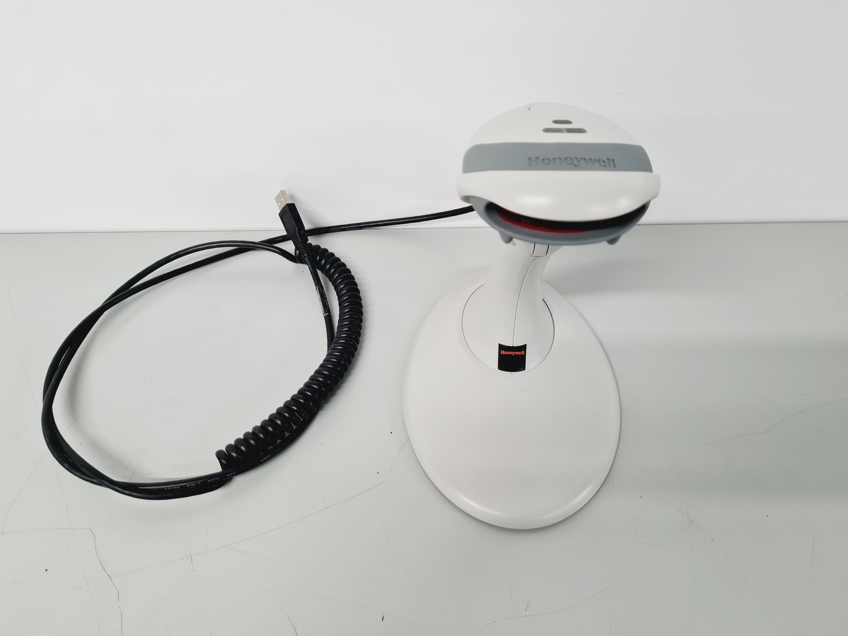Image of Life Technologies Ion Torrent System - Proton Semiconductor Sequencer & Ion Chef