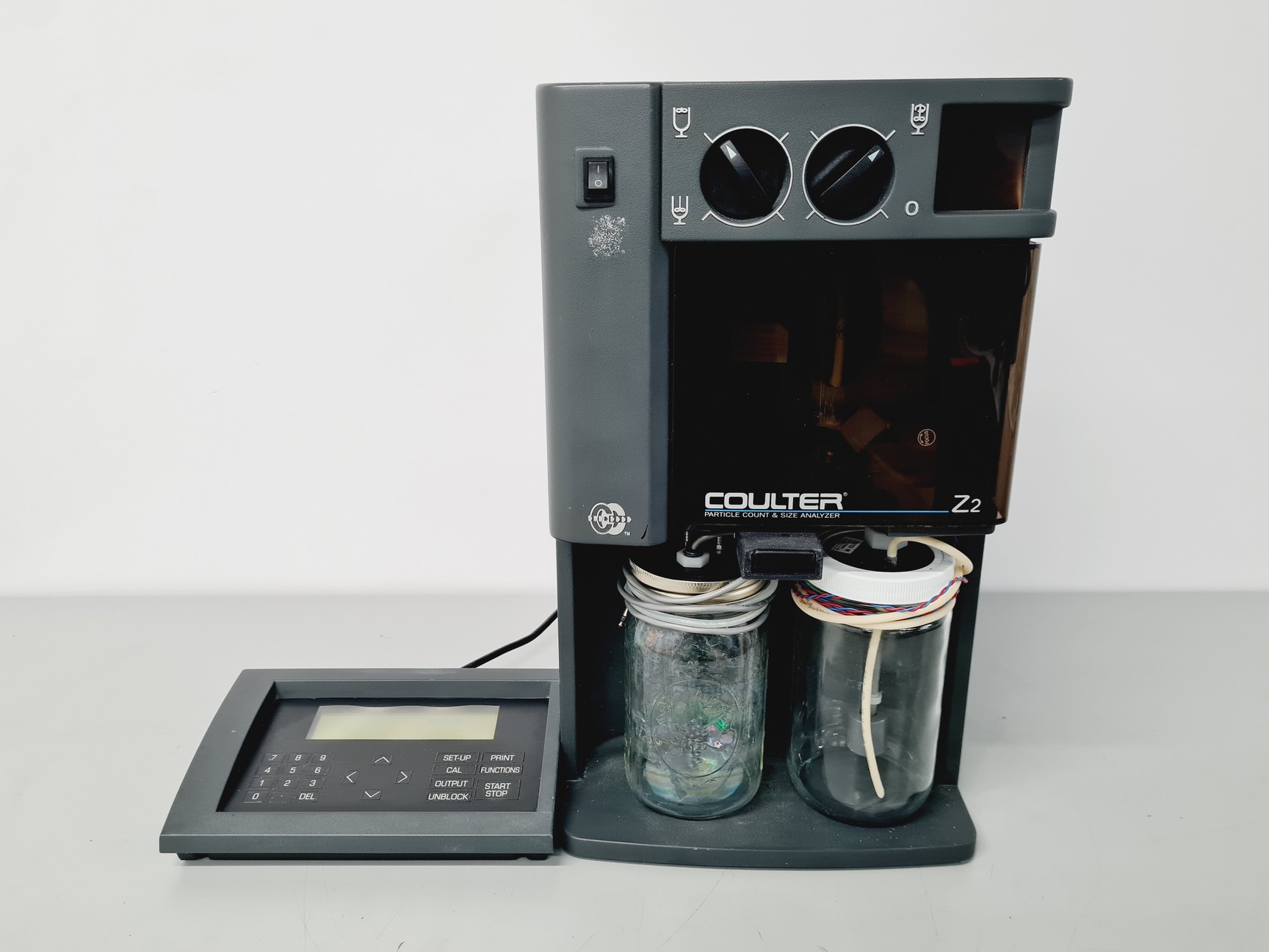 Image of Beckman Coulter Z2 Particle Count & Size Analyser Lab