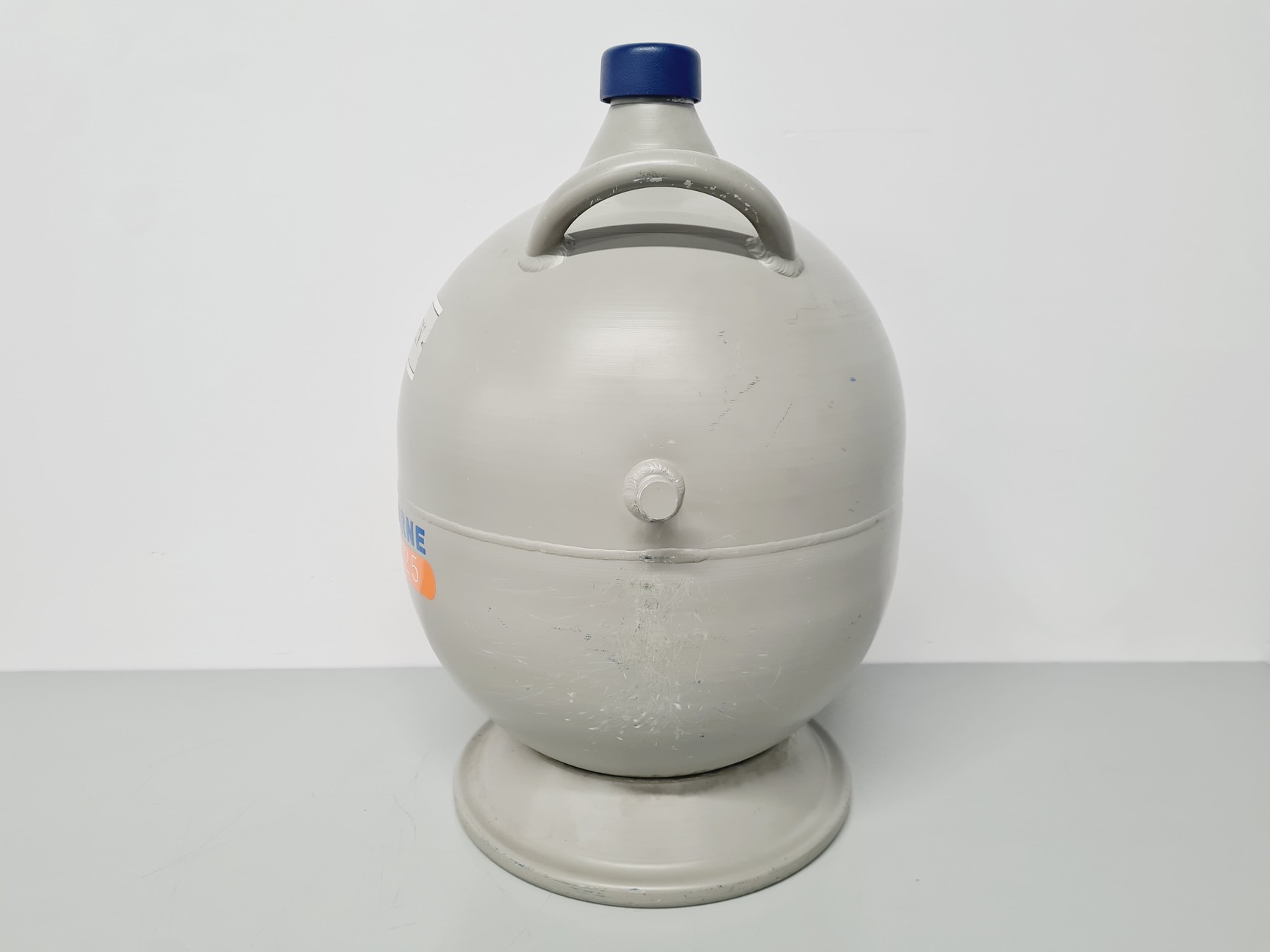 Image of StateBourne Cryolab 25 with Transport Trolley - 25 Litres Lab