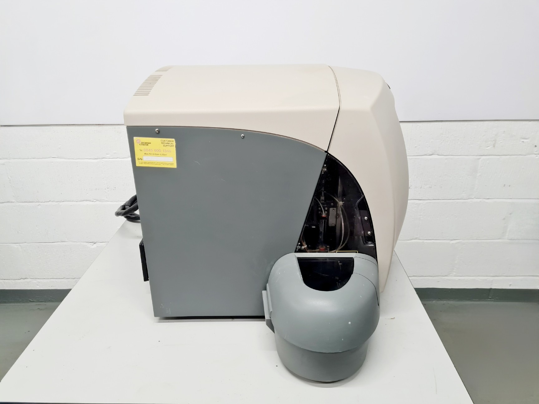 Image of Beckman Coulter Cytomics FC 500 Cytometer w/  1145P Laser - Spares/Repair Lab