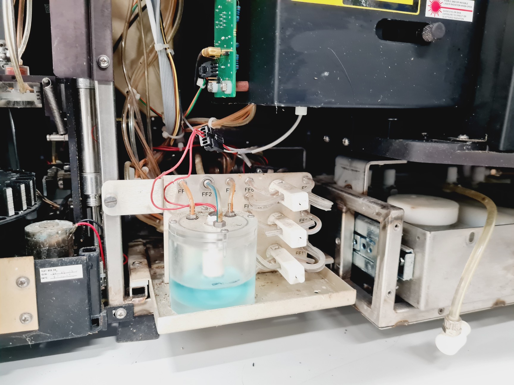 Image of Beckman Coulter Cytomics FC 500 Cytometer w/  1145P Laser - Spares/Repair Lab
