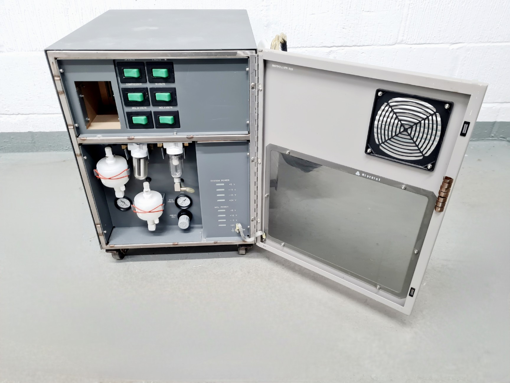 Image of Beckman Coulter Cytomics FC 500 Cytometer w/  1145P Laser - Spares/Repair Lab