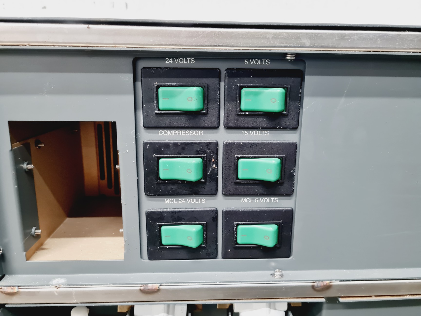 Image of Beckman Coulter Cytomics FC 500 Cytometer w/  1145P Laser - Spares/Repair Lab