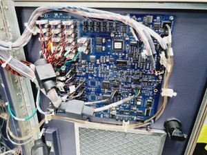 Thumbnail image of BD FACSCanto II Flow Cytometer with Fluidics Cart, PC, Software & Accessories 