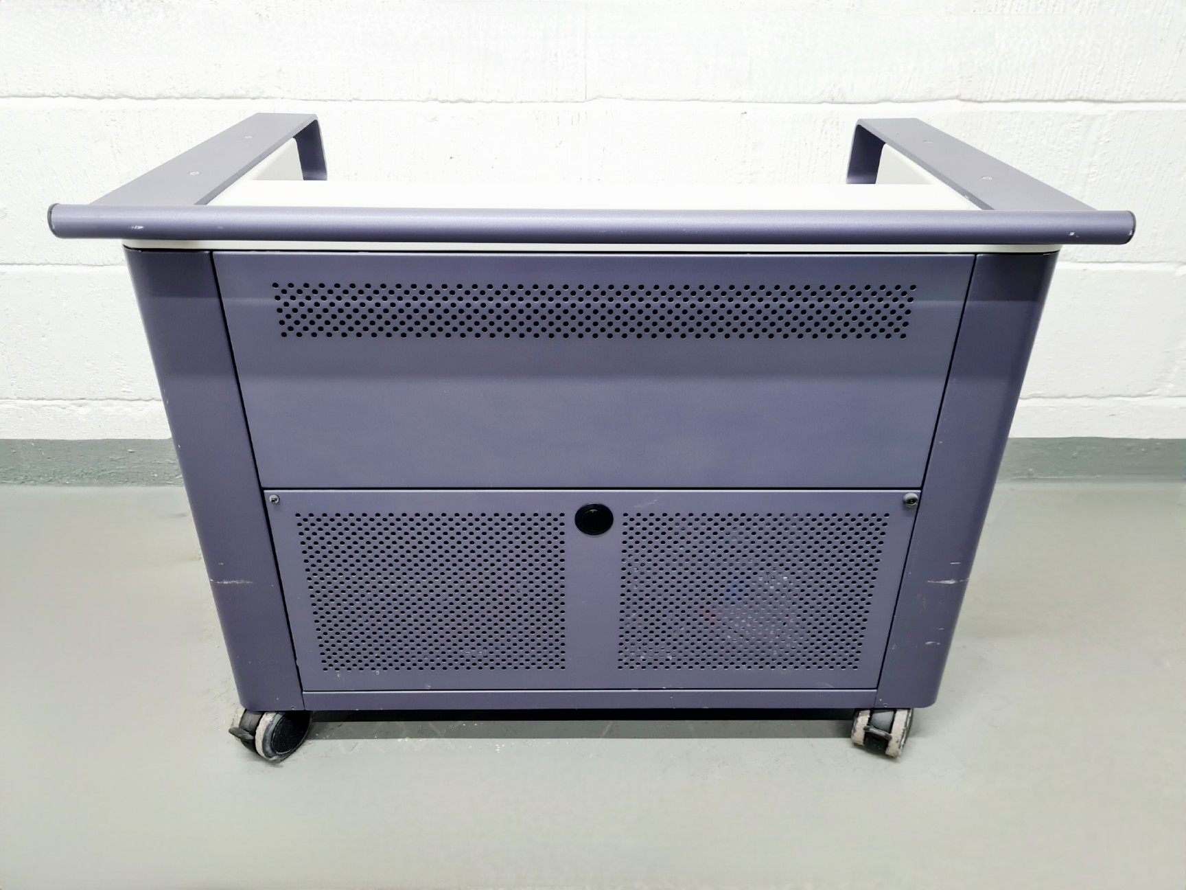 Image of BD FACSCanto II Flow Cytometer with Fluidics Cart, PC, Software & Accessories 