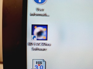 Thumbnail image of BD FACSCanto II Flow Cytometer with Fluidics Cart, PC, Software & Accessories 
