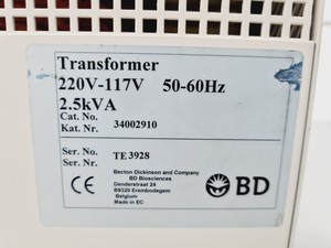 Thumbnail image of Beckton Dickson BD FACSCalibur Flow Cytometer w/ BD Transformer Lab