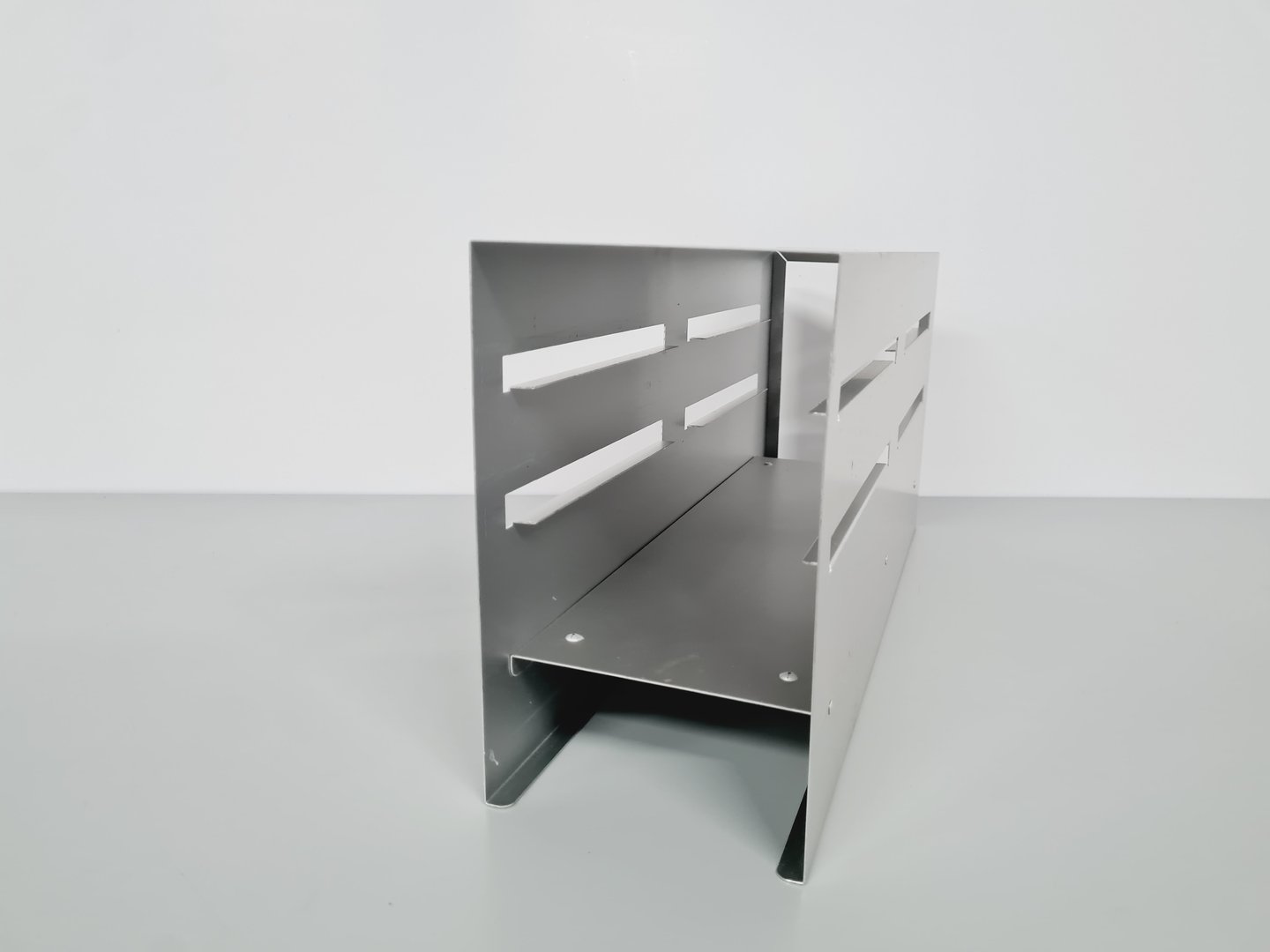 Image of WestBart Cryogenic Chest Freezer Racking – 33 Units (Various Sizes and Types) 