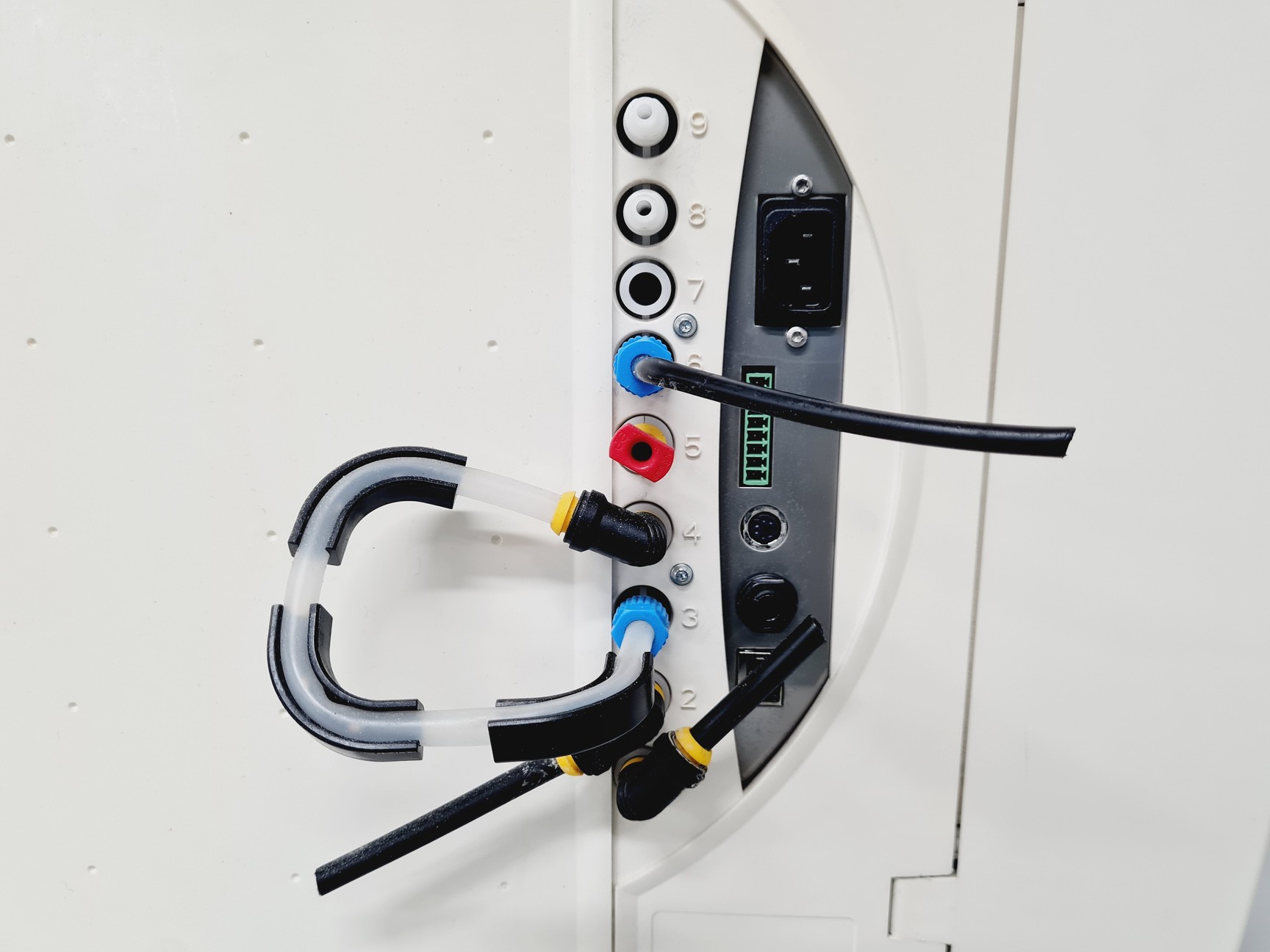 Image of Millipore Elix 5 Water Purification System Lab