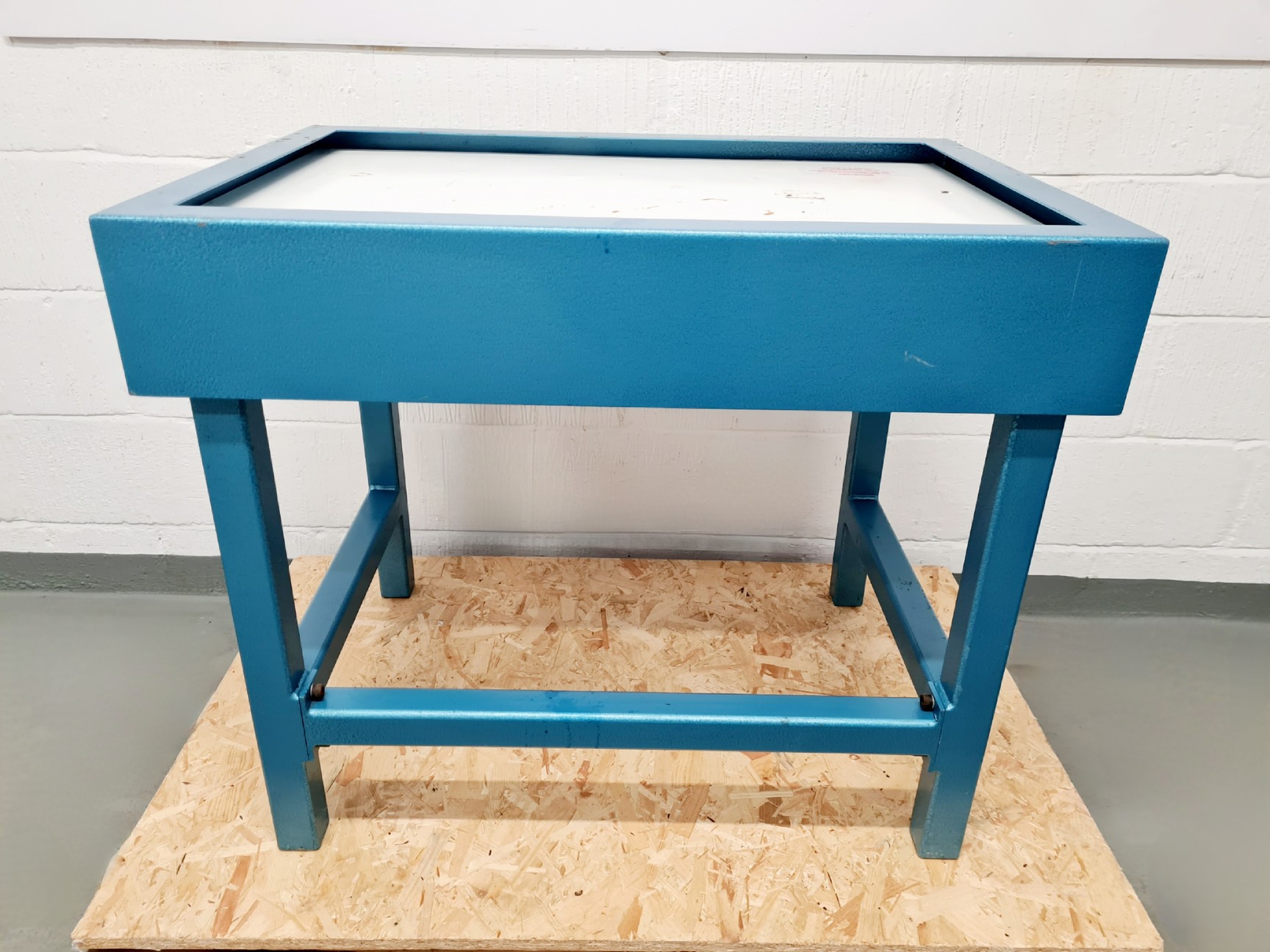 Image of Wentworth Laboratories Model AVT 701 Vibration Isolation Table Lab