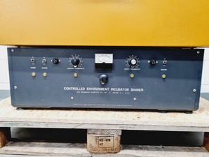 Thumbnail image of New Brunswick Scientific Co G-25 Shaking Incubator Lab