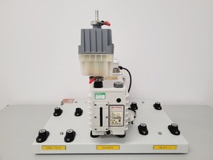 Image of Edwards E2M18 Dual Stage Rotary Vane Pump w/ Oil Mist EMF & Platform S/R