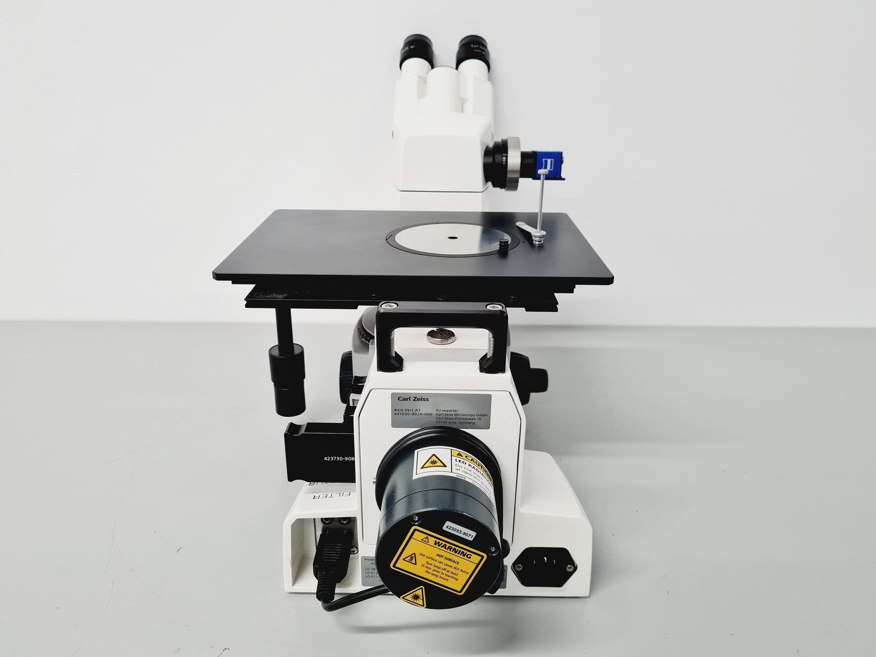 Image of Zeiss Axio Vert A1 Microscope w/ 5 x Objectives 5x/10x/20x/50x/100x & Software