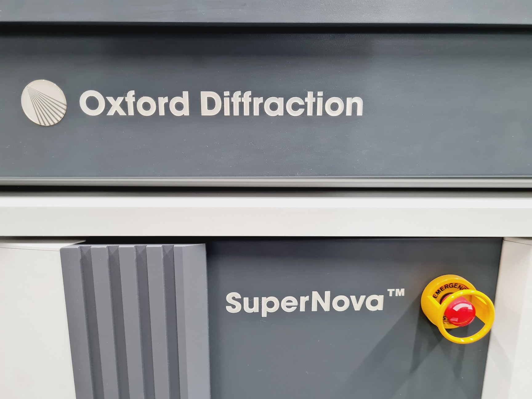 Image of Rigaku Oxford Diffraction SuperNova single X-Ray Diffractometer  Lab