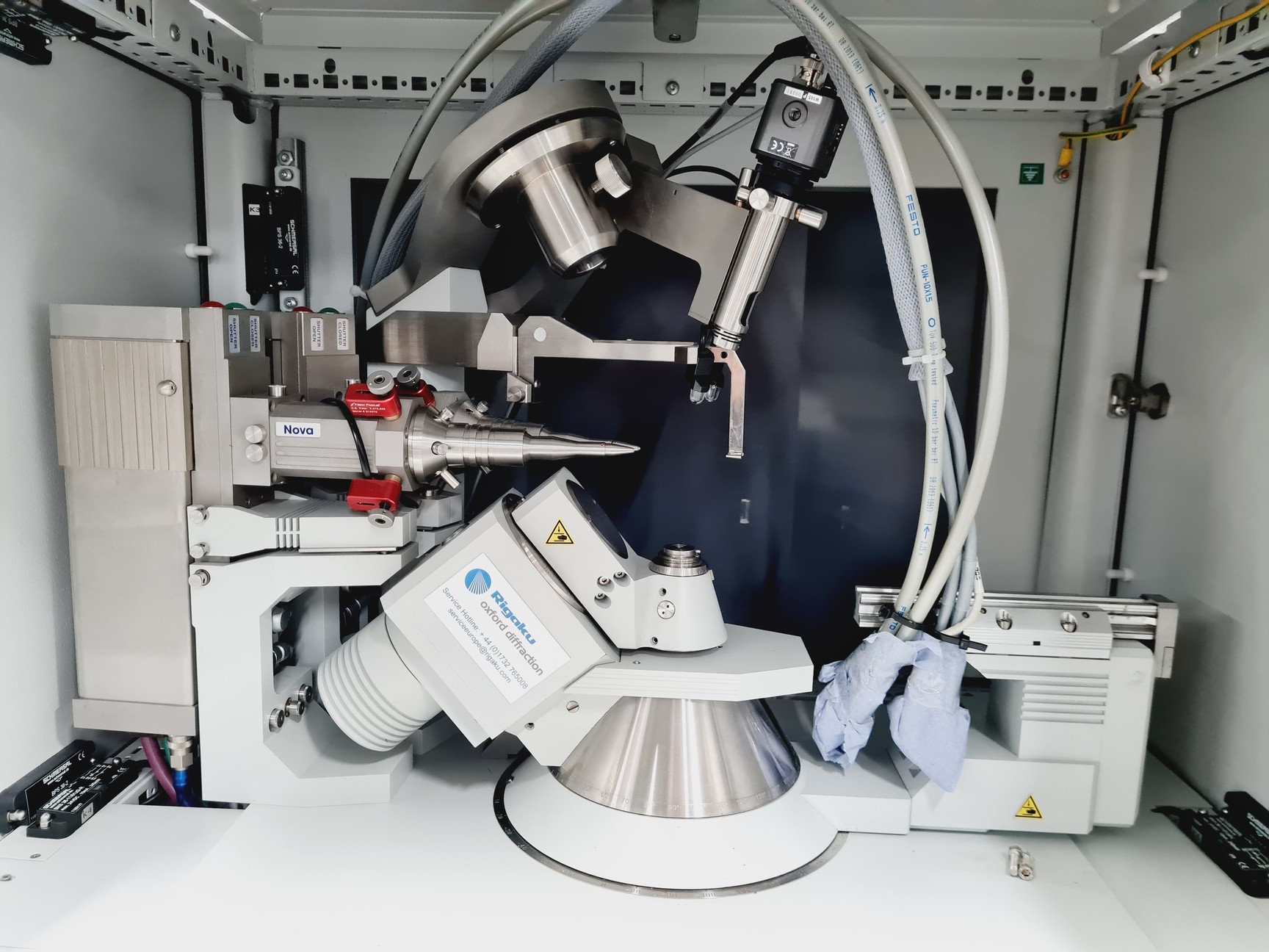 Image of Rigaku Oxford Diffraction SuperNova single X-Ray Diffractometer  Lab