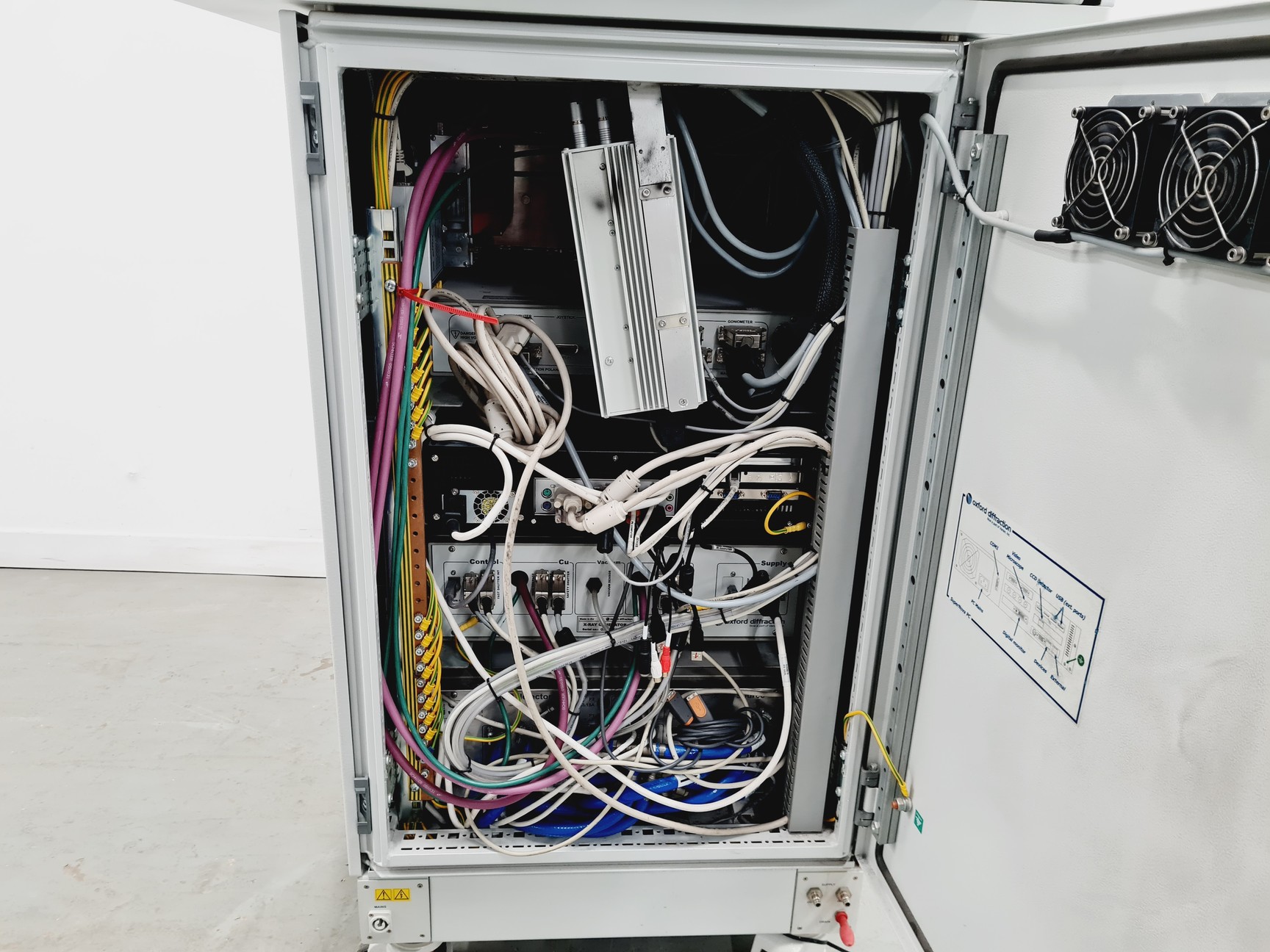 Image of Rigaku Oxford Diffraction SuperNova single X-Ray Diffractometer  Lab