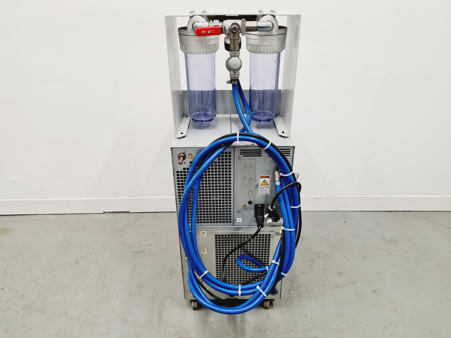 Image of Rigaku Oxford Diffraction SuperNova single X-Ray Diffractometer  Lab