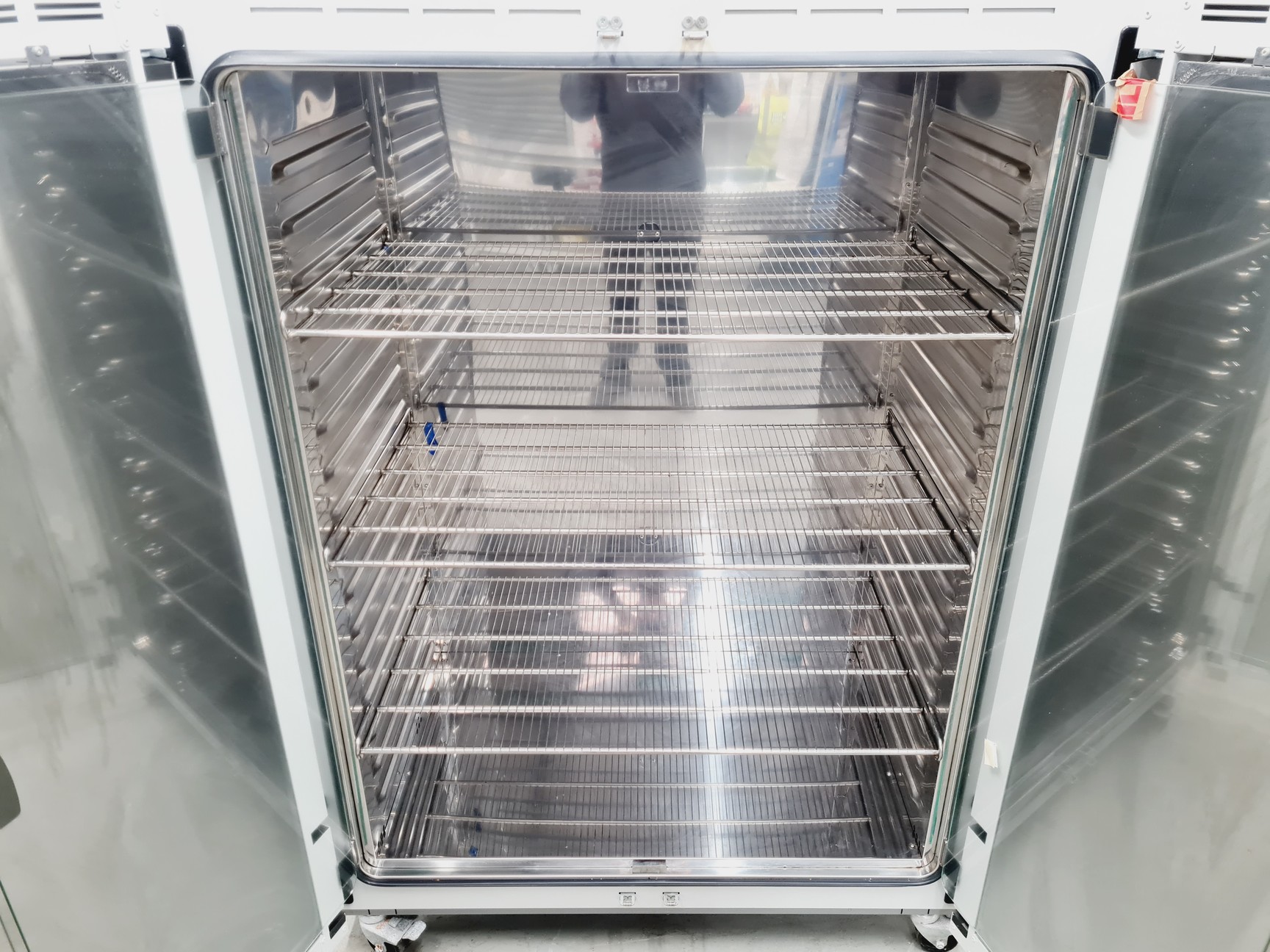 Image of Binder BD 720 E3.1 Incubator Lab