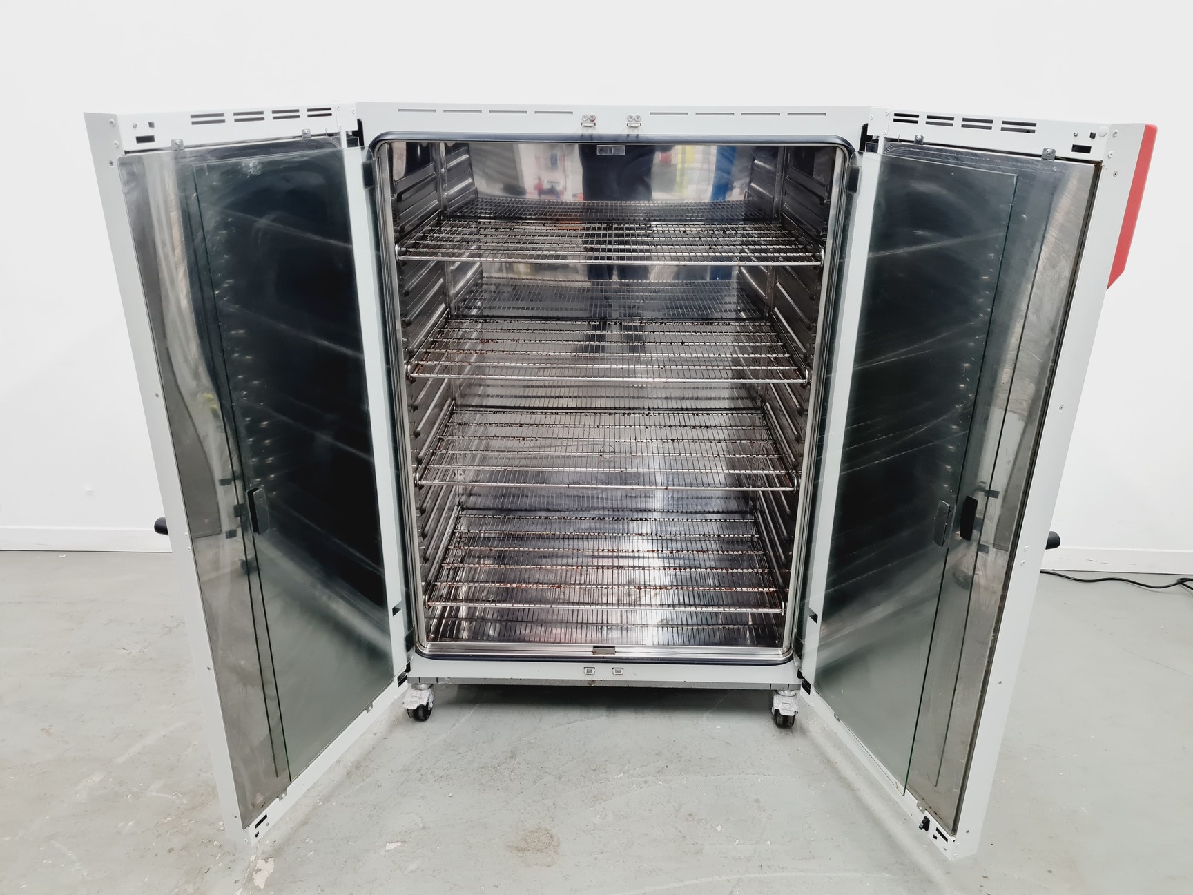 Image of Binder Model No. BD 720 E3.1 Incubator Lab