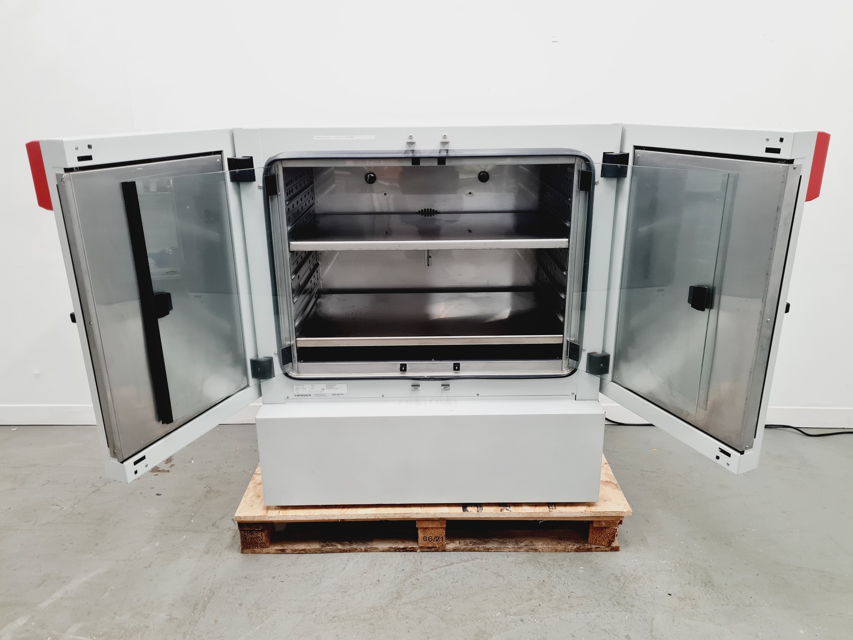 Image of Binder KB 240 Incubator Lab