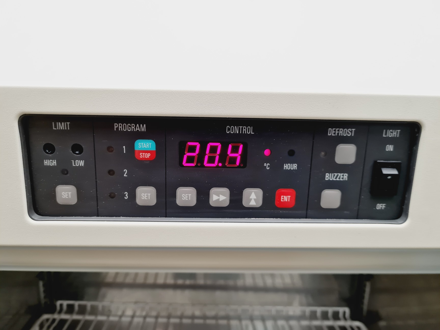 Image of Sanyo MIR-153 Incubator Lab