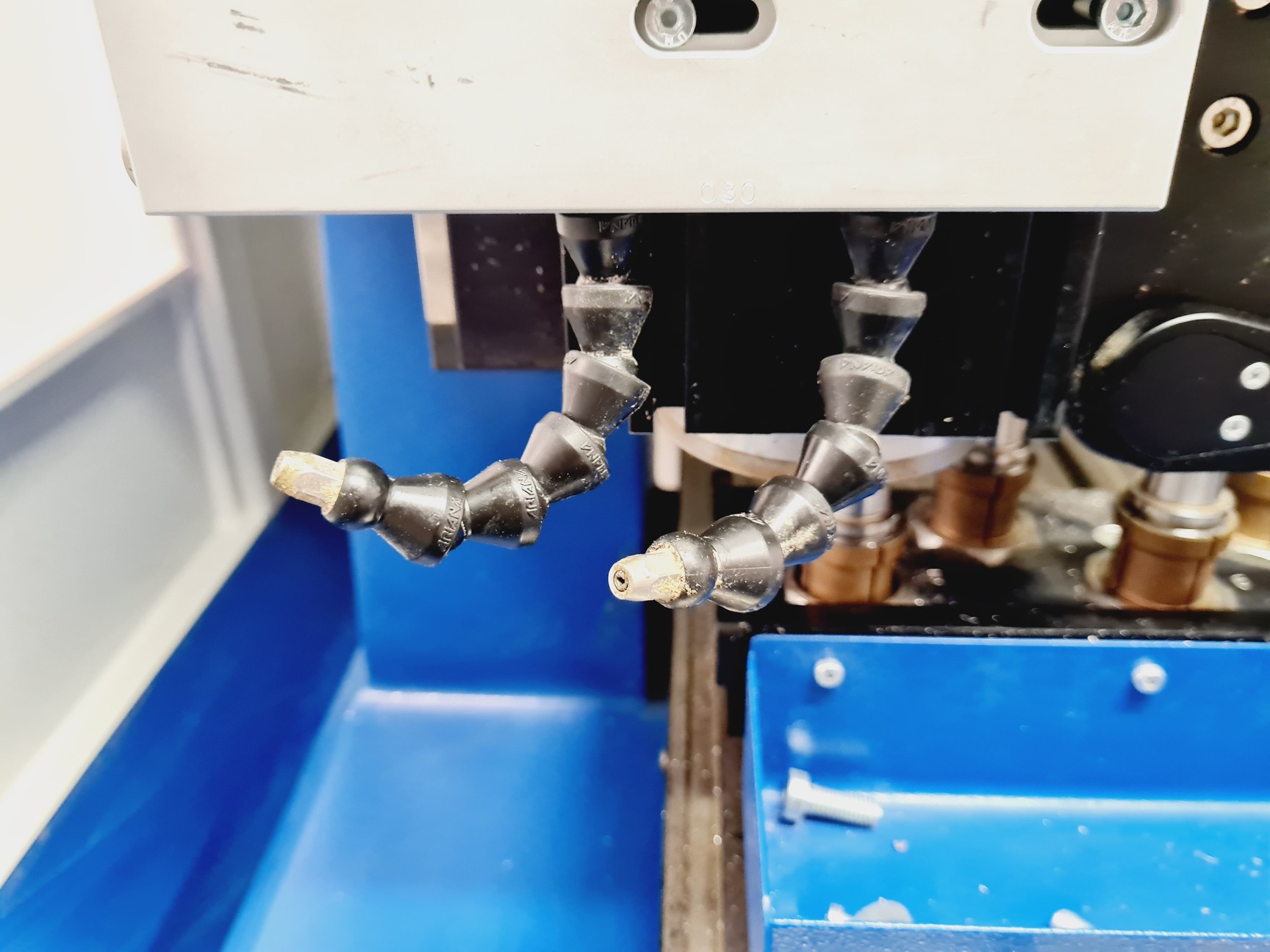 Image of Datron CAT3D-M9 CNC Milling Machine with Accessories