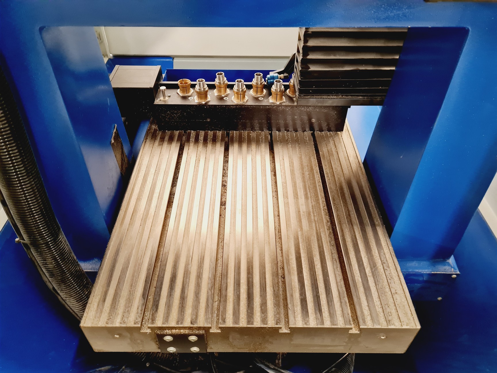 Image of Datron CAT3D-M9 CNC Milling Machine with Accessories