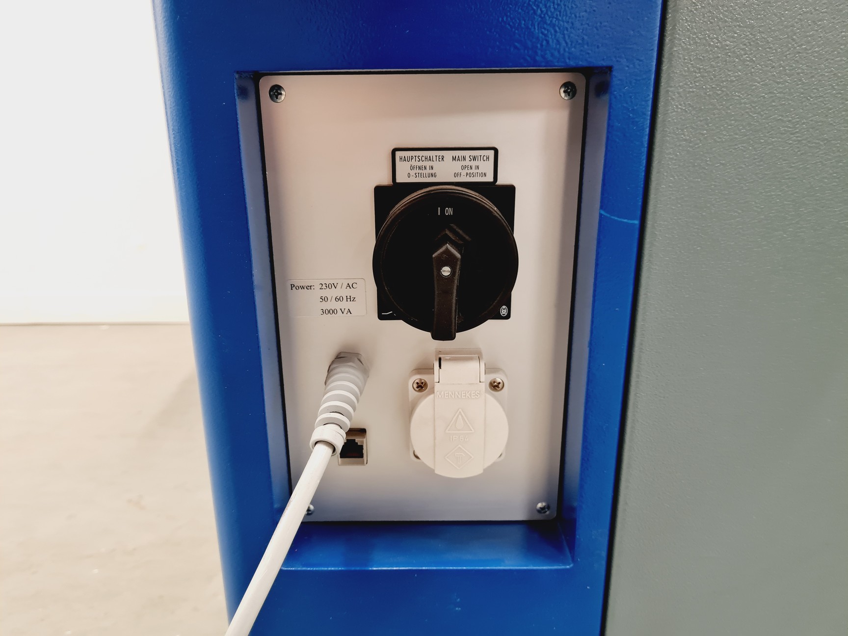 Image of Datron CAT3D-M9 CNC Milling Machine with Accessories